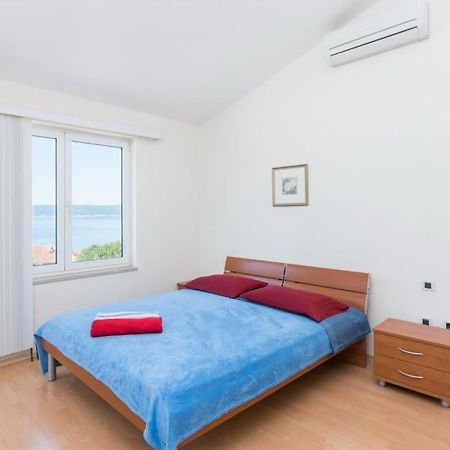 Studio Apartment Брела Екстериор снимка