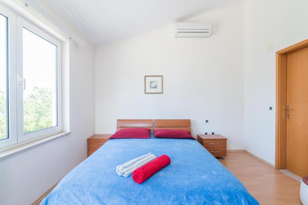 Studio Apartment Брела Екстериор снимка